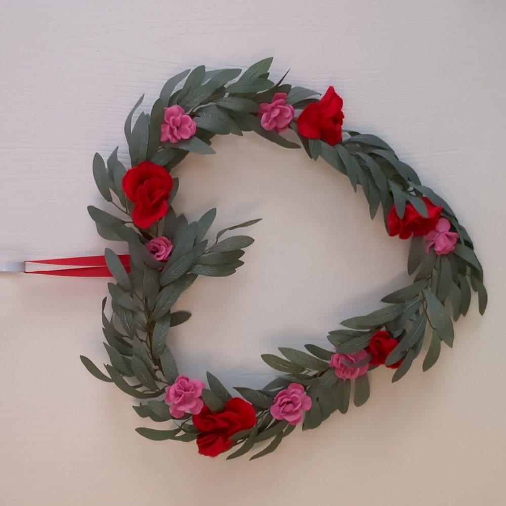 Valentines Heart with Roses Wreath